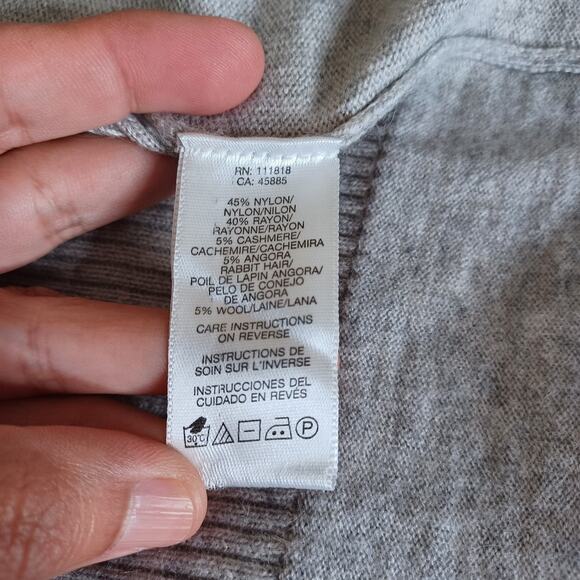 Michael Kors Long Sleeve Knit Cozy Cardigan Light Sweater Gray Waterfall Size M - Picture 5 of 7